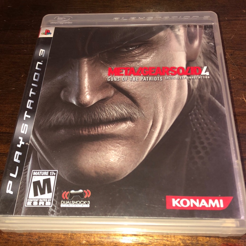 METAL GEAR SOLID 4